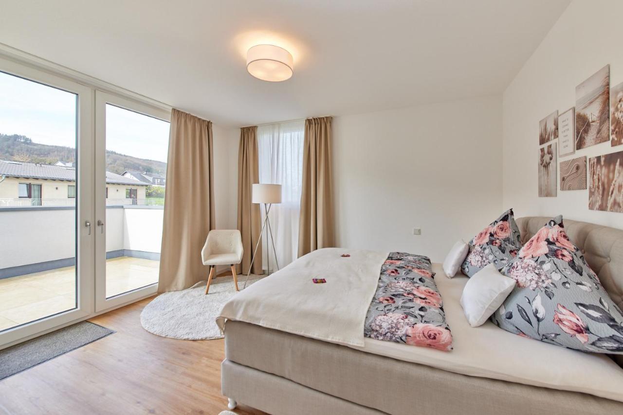 Mittelmosel Panorama Ferienwohnung Kinheim ภายนอก รูปภาพ